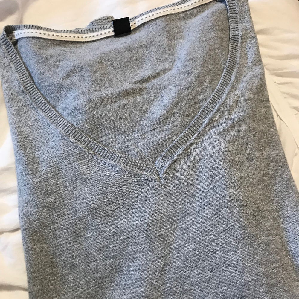 Vneck Long Sleeve Top